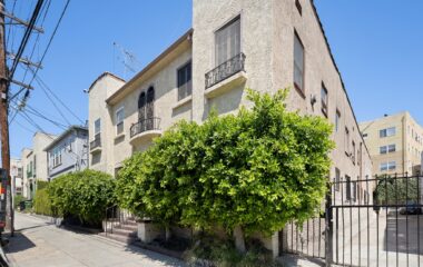 400 witmer - front of DTLA multifamily property